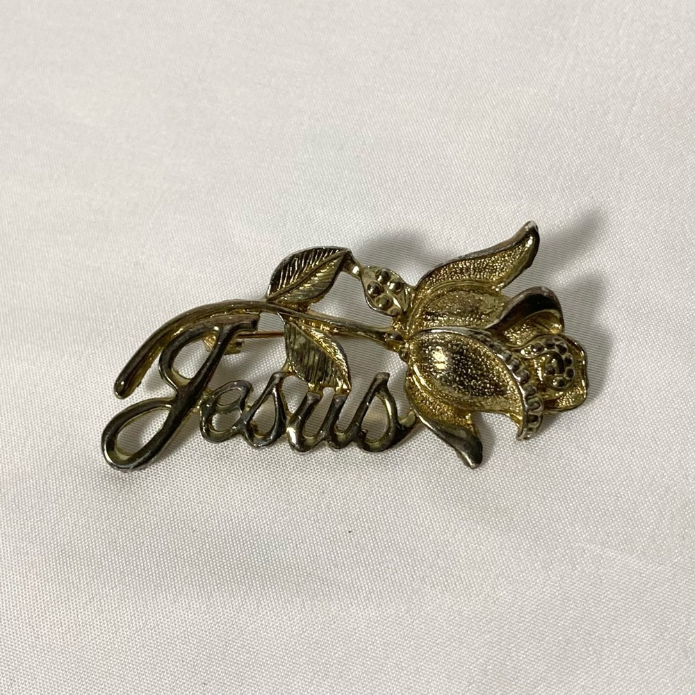 Vintage Silver And Gold Jesus With Flower Brooch Pin